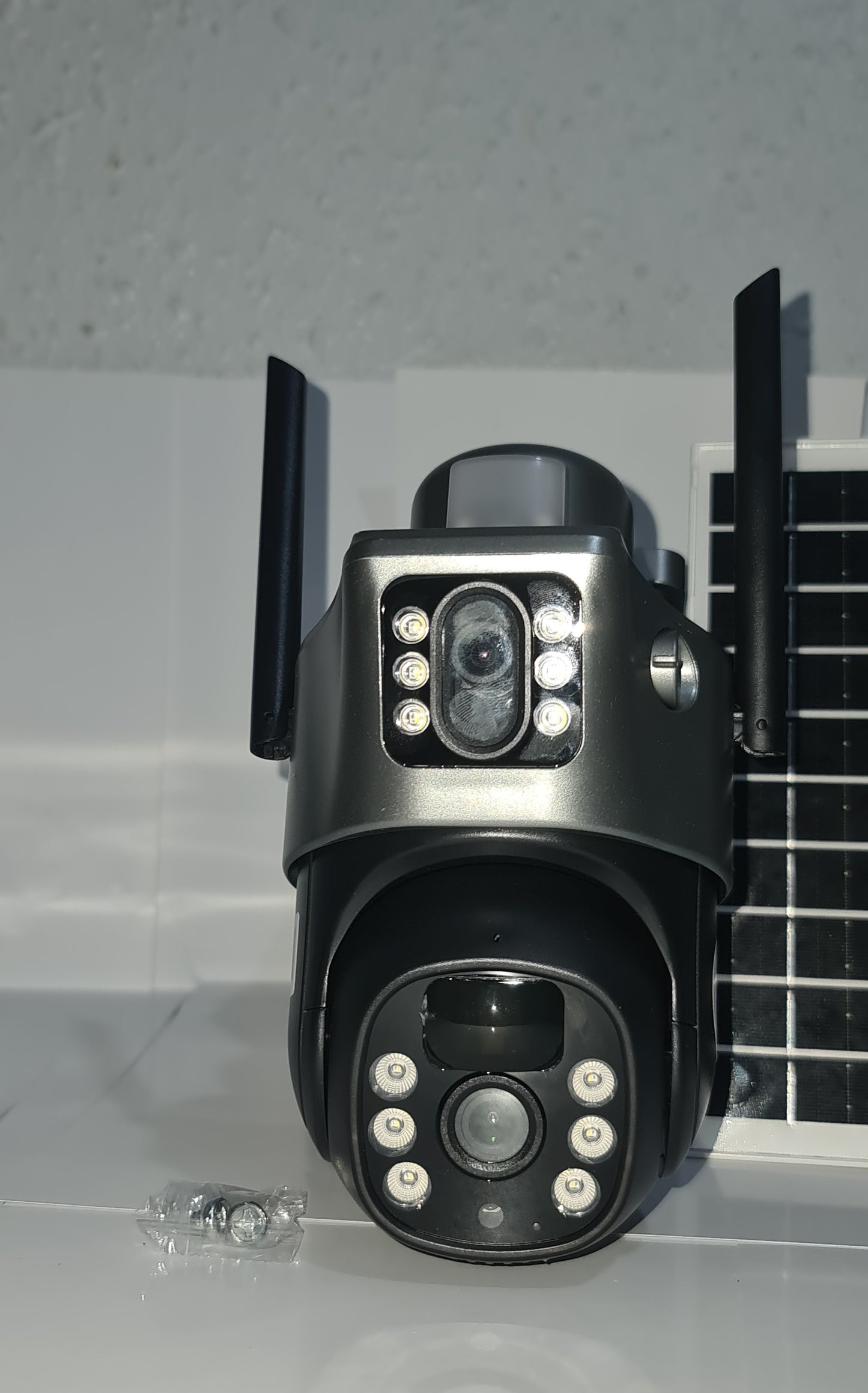 Camera 4g et batterie solaire 🇪🇦