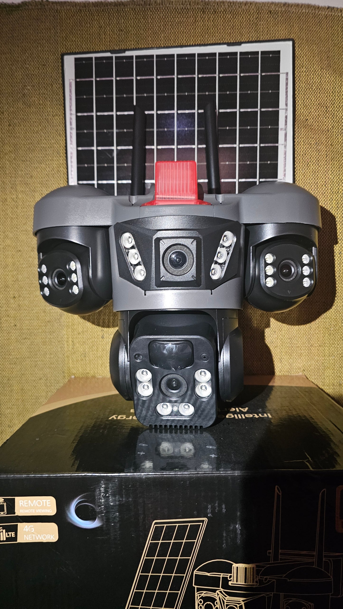 Camera 4g panneau solaire 3 lens