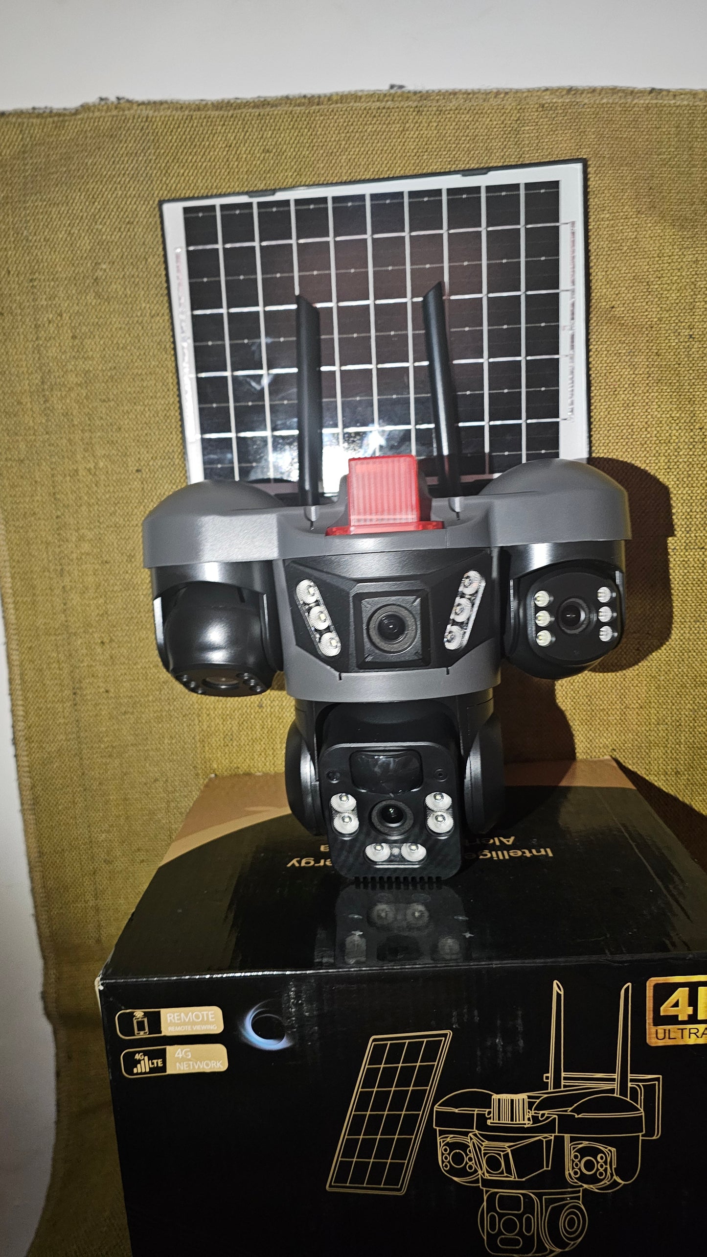 Camera 4g panneau solaire 3 lens